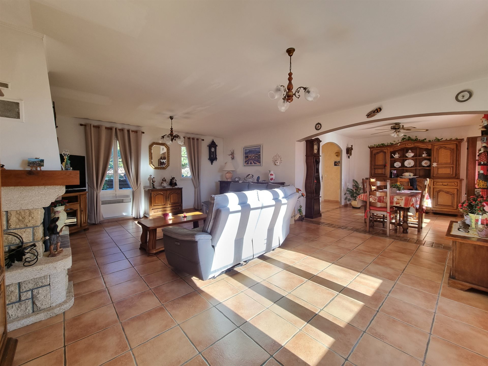 Maison à vendre, 113m², Régusse