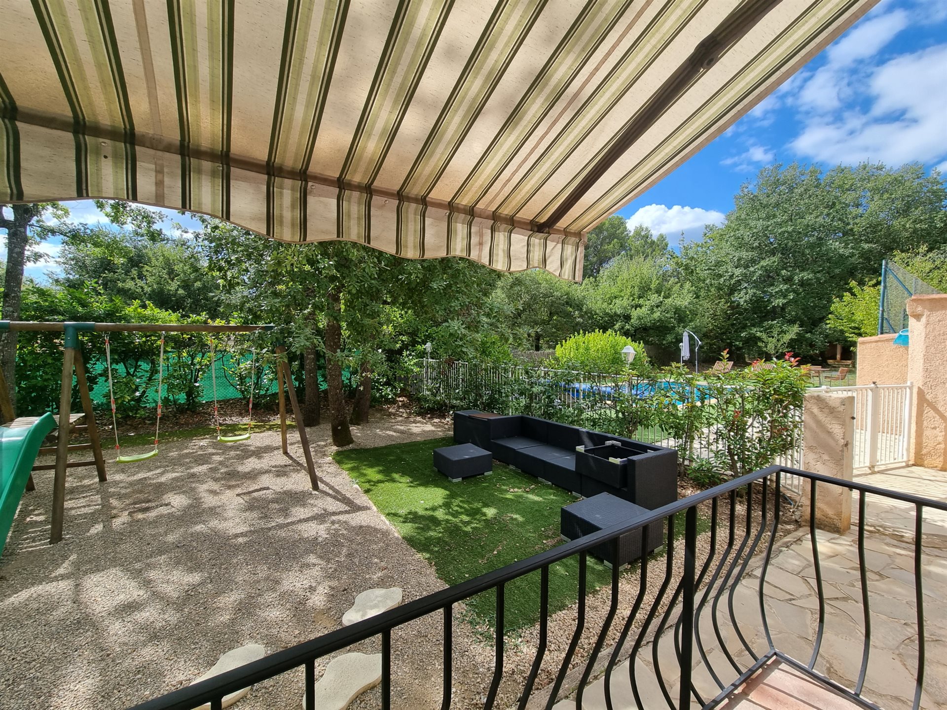 Maison à vendre, 140m², Régusse