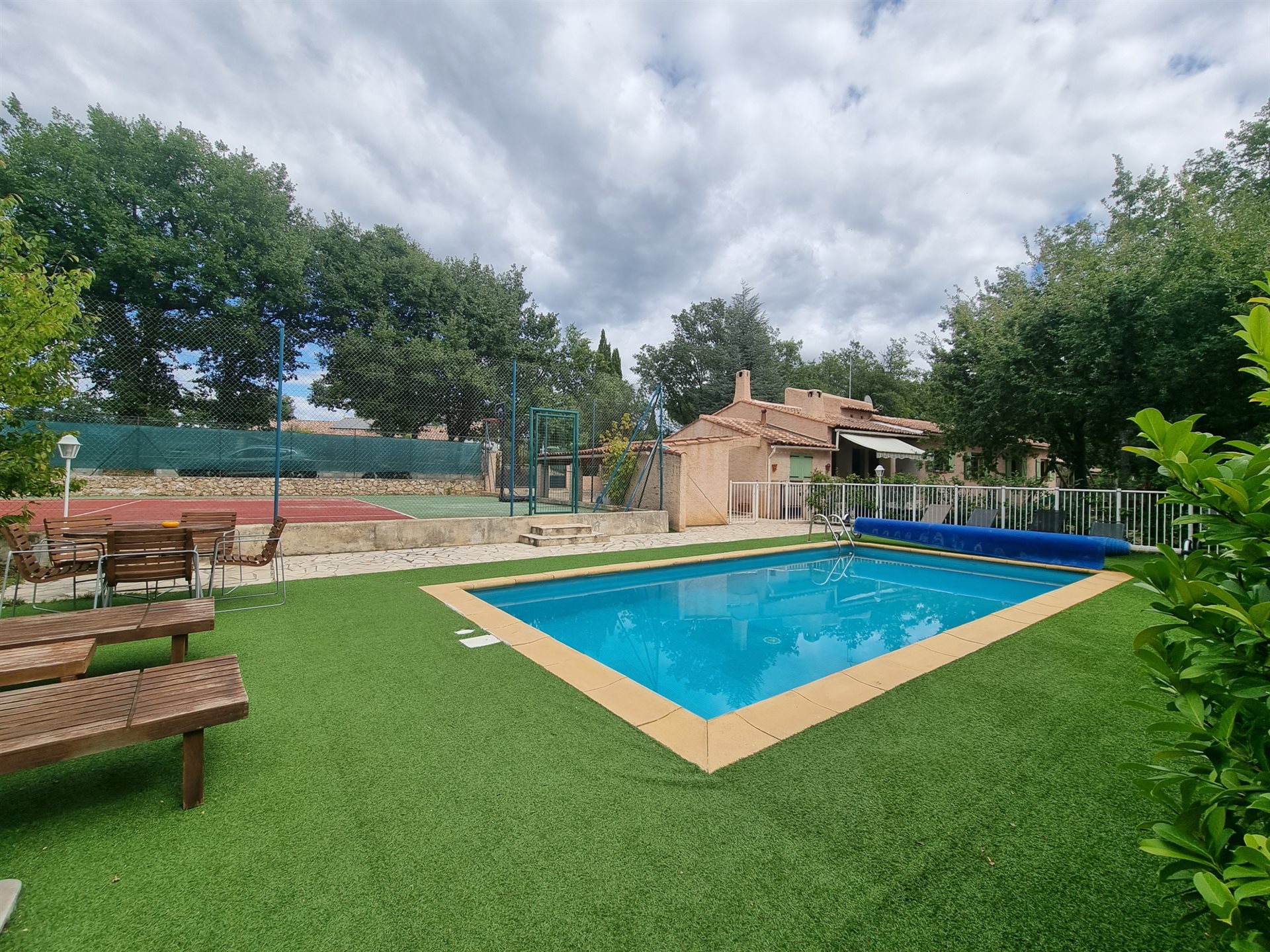 Maison à vendre, 140m², Régusse