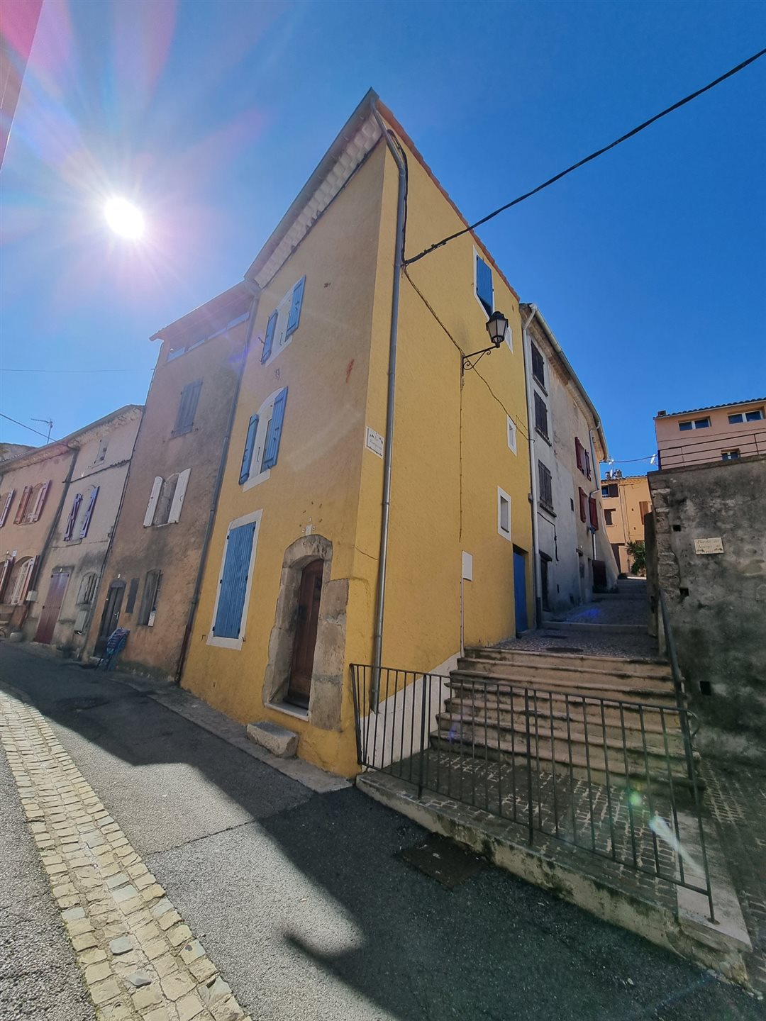 Maison à vendre, 80m², Montmeyan