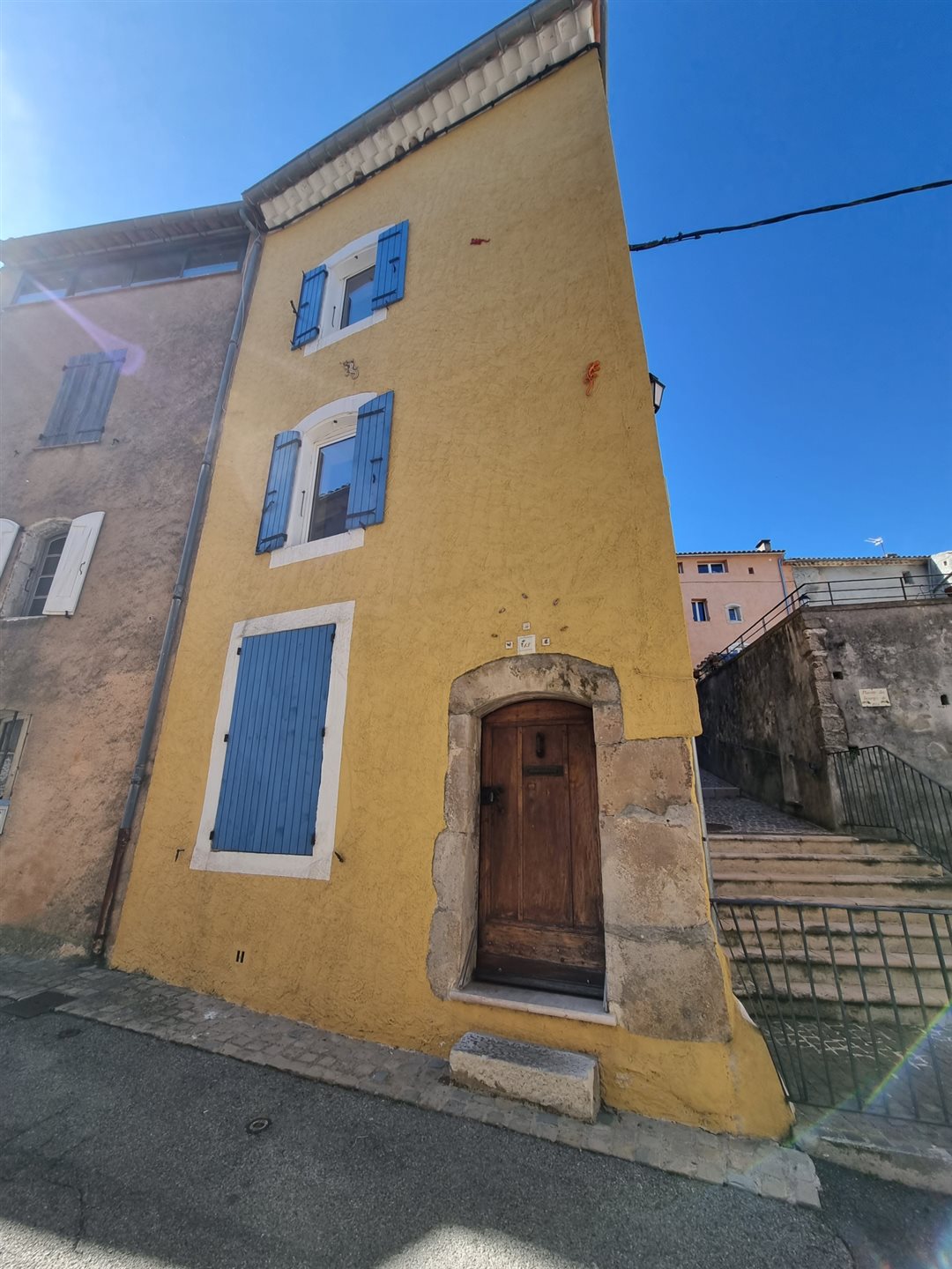 Maison à vendre, 80m², Montmeyan