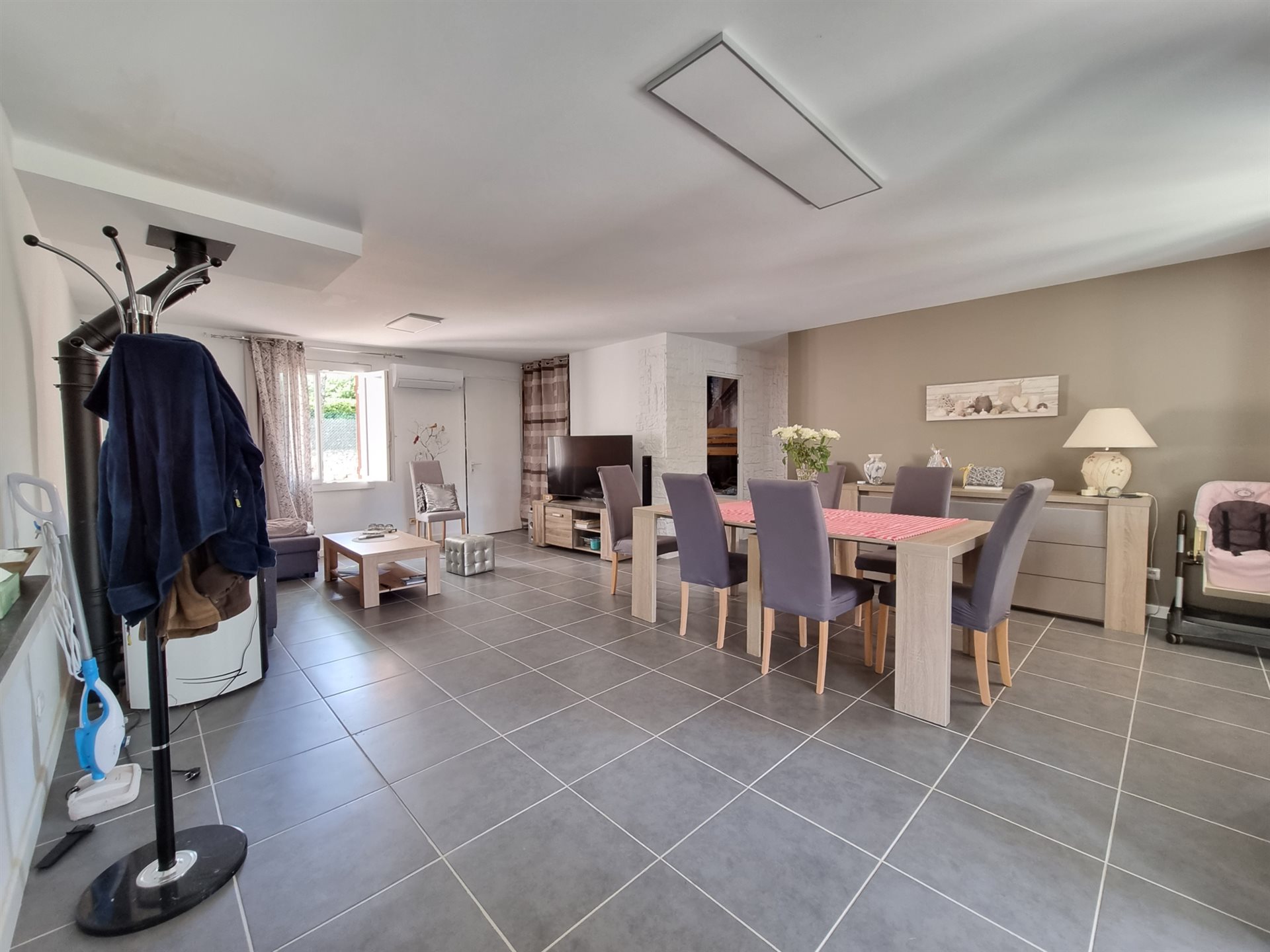 Maison à vendre, 105m², Régusse
