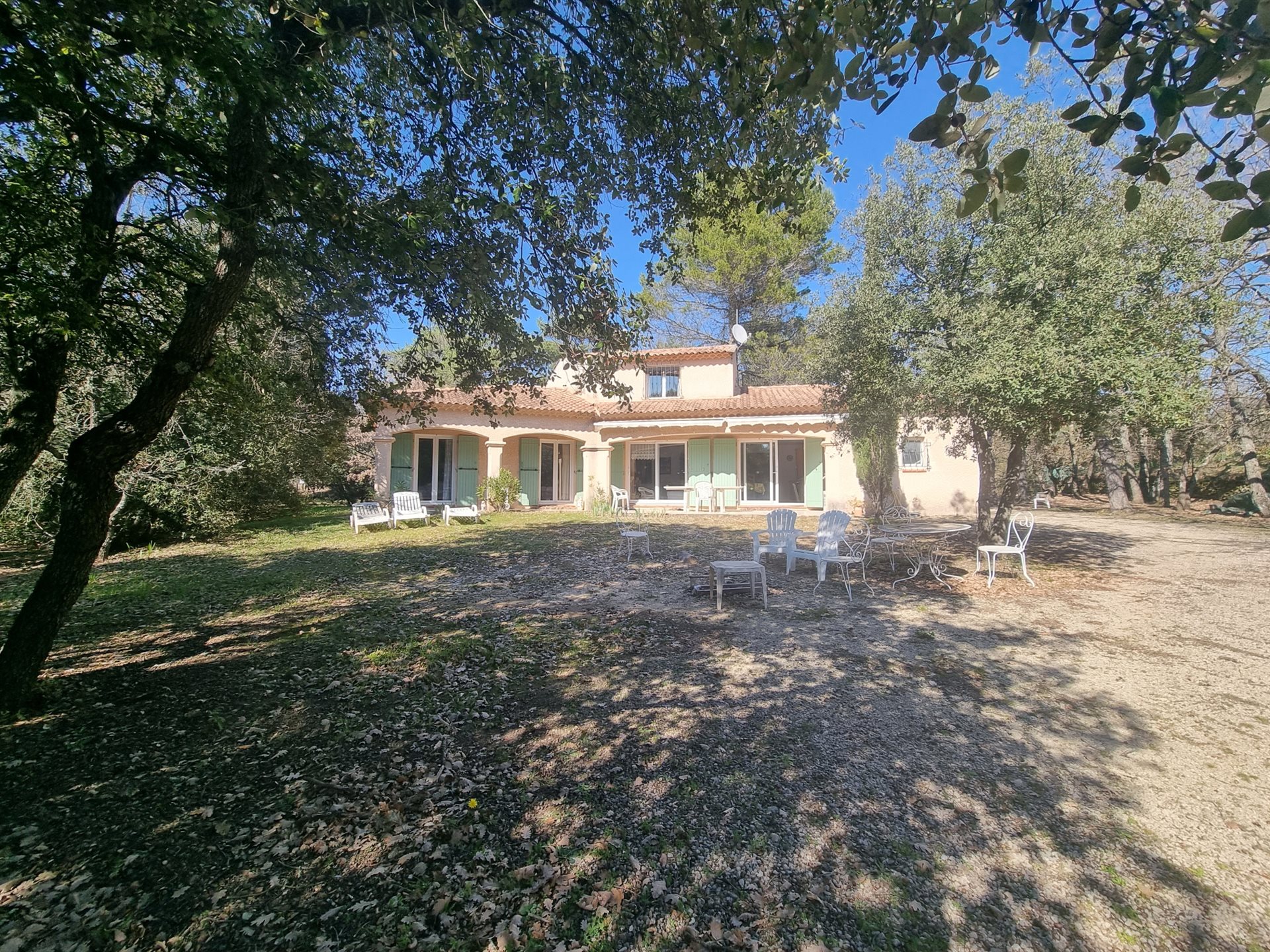 Maison à vendre, 130m², Régusse
