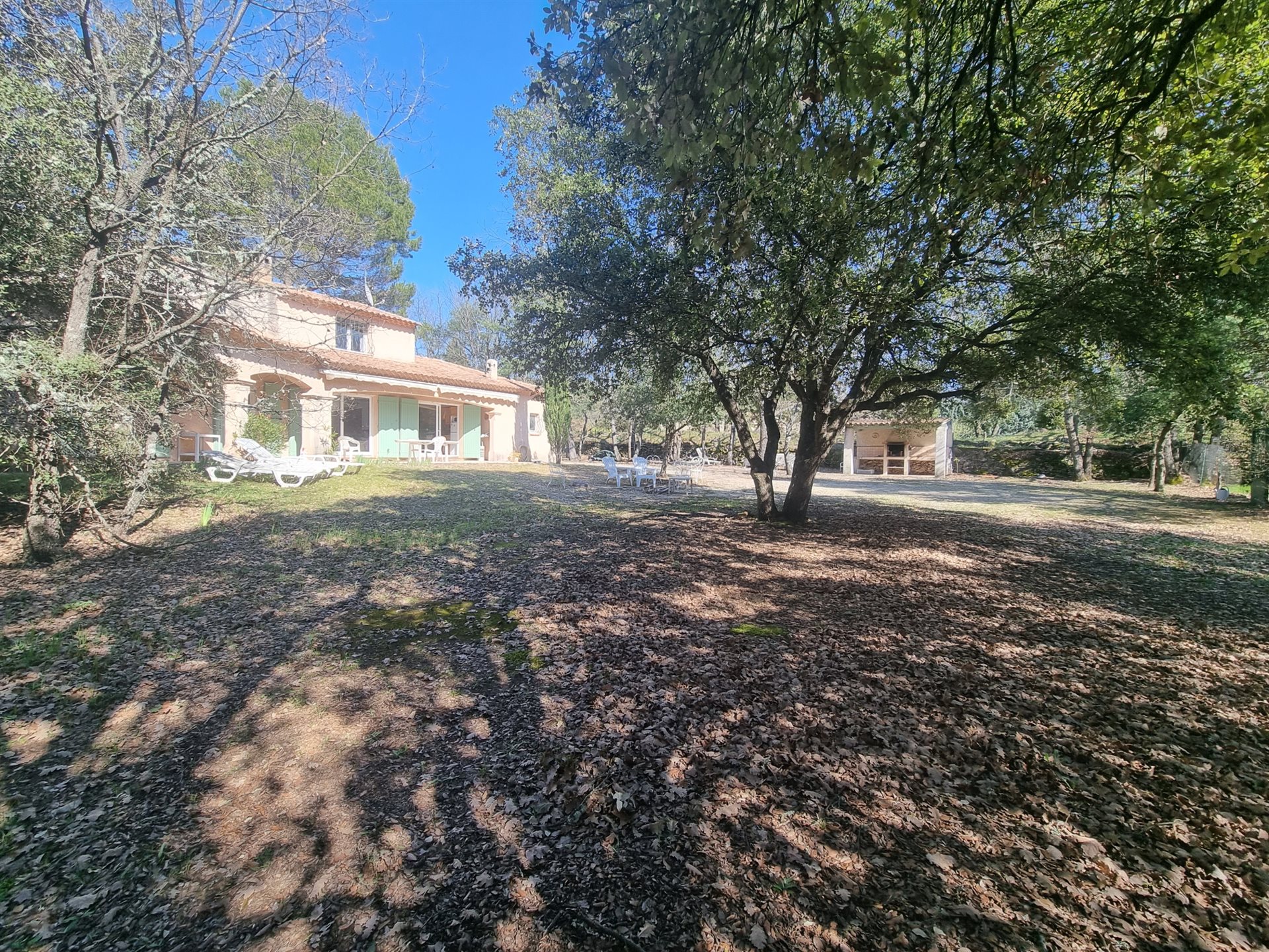 Maison à vendre, 130m², Régusse