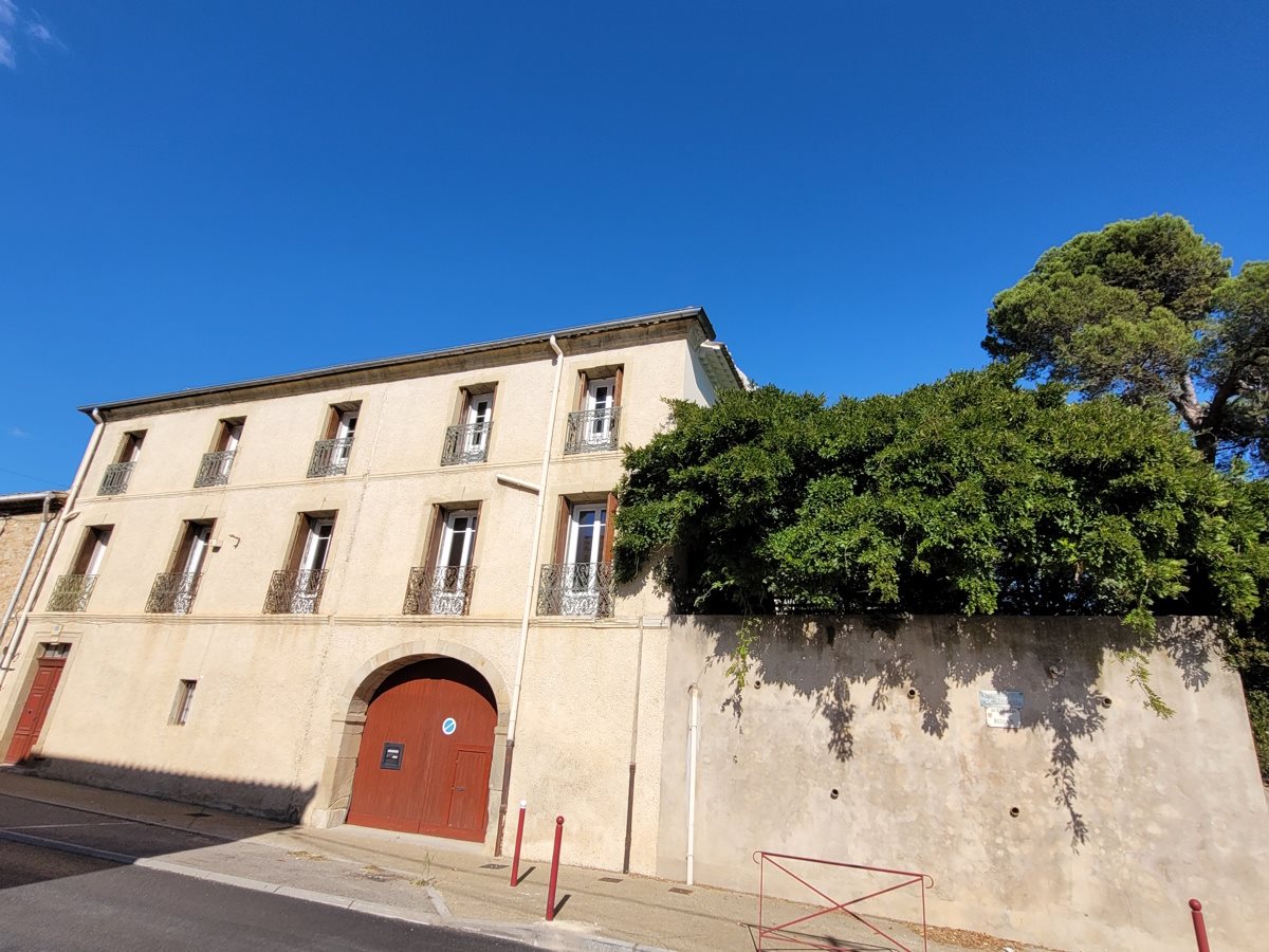 Maison à vendre, 370m², Roujan
