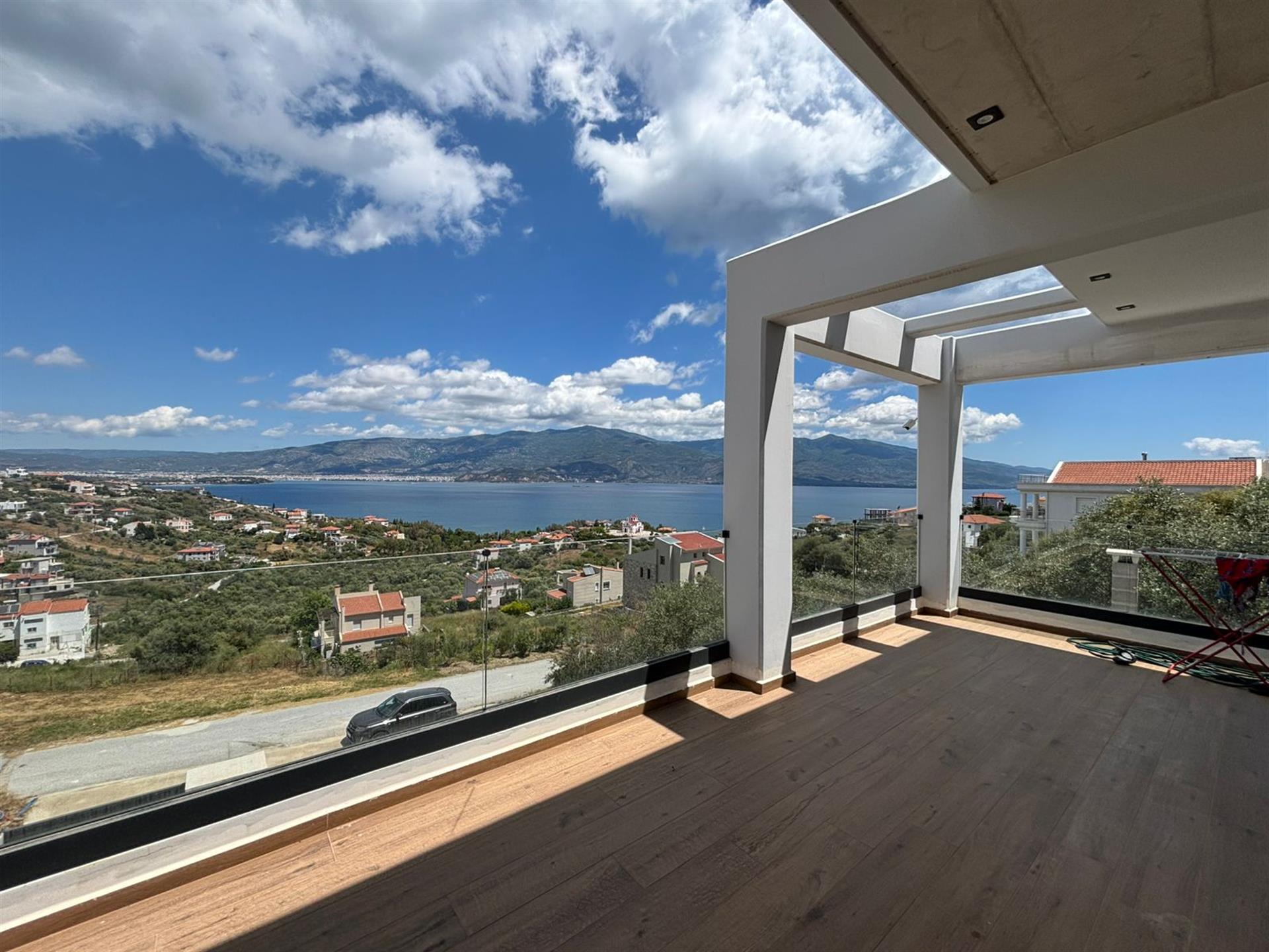 Villa 355 sqm with sea view in Agios Stefanos Volos