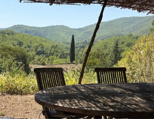 Maison 5 pièces 185 m² · à Saint-Hippolyte-du-Fort · 185 m² · 435 000 €