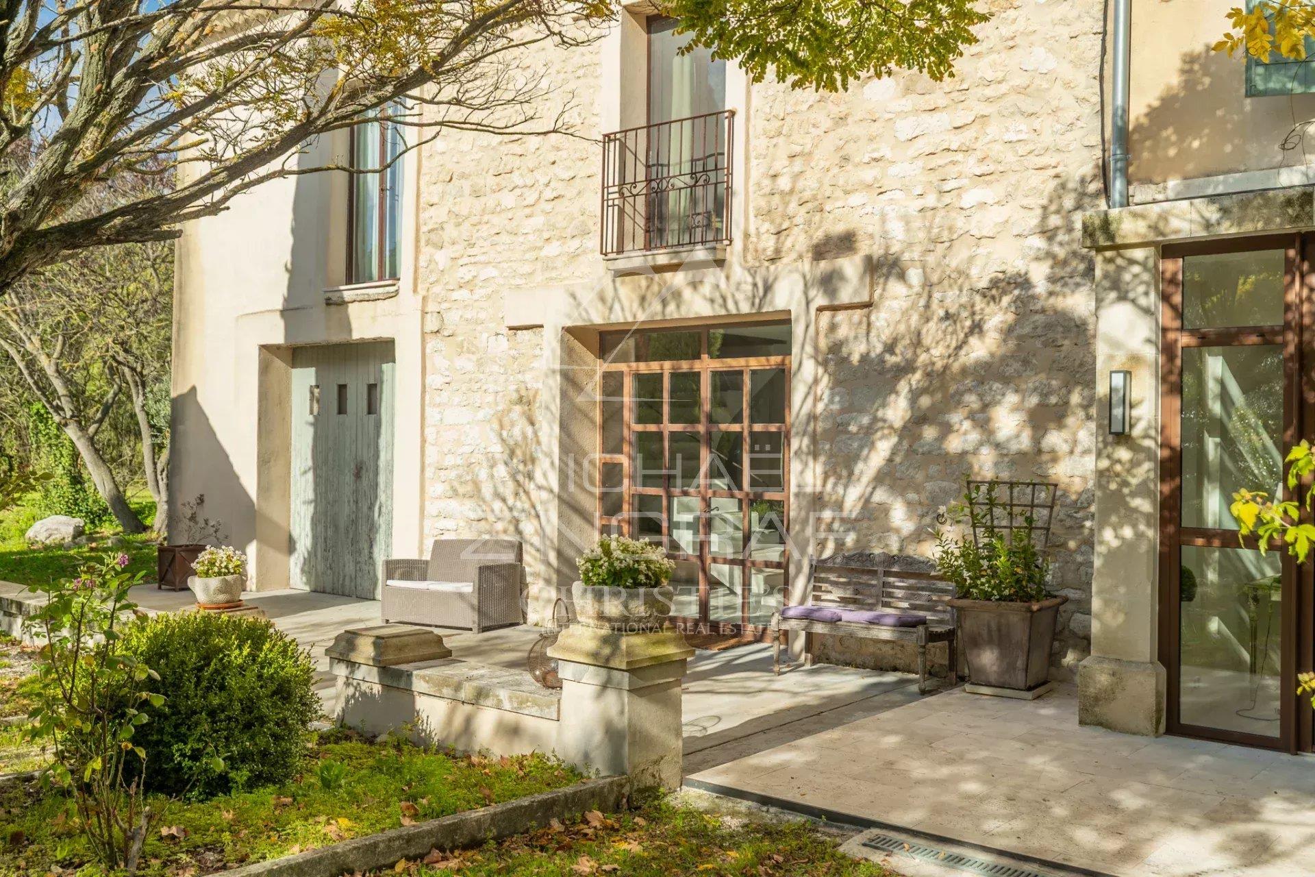 Maison à vendre, 480m², L'Isle-sur-la-Sorgue
