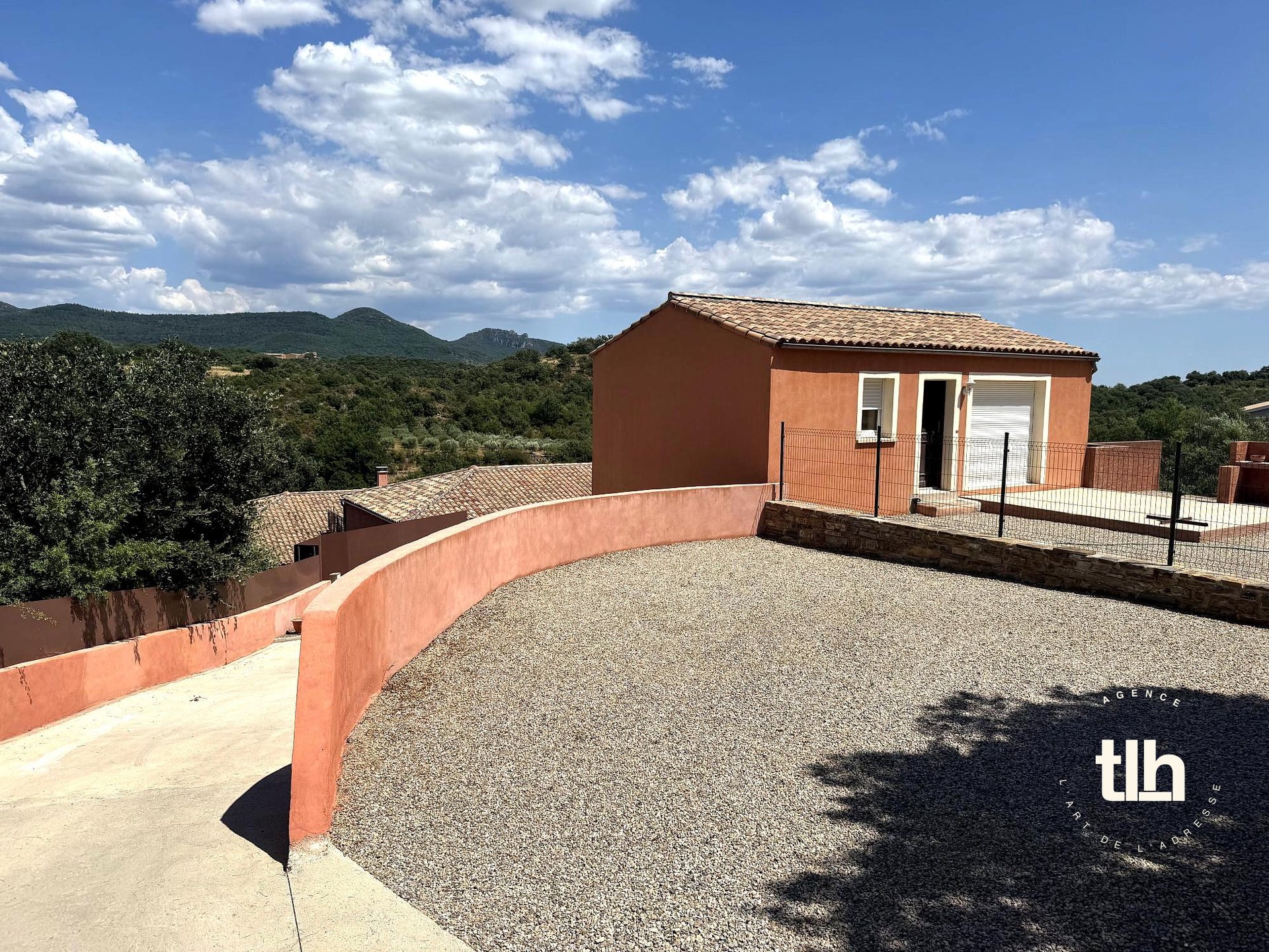 Maison à vendre, 400m², Usclas-du-Bosc