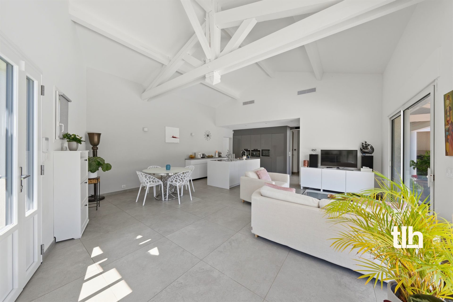 Maison – Baillargues, ZAE La Biste, Hérault - Plus