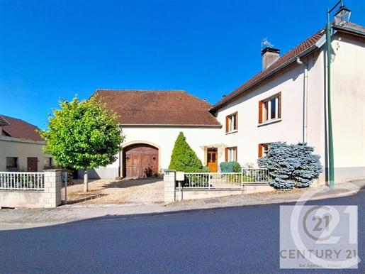 Maison 5 pièces 142 m² · à Auxon · 142 m² · 94 000 €