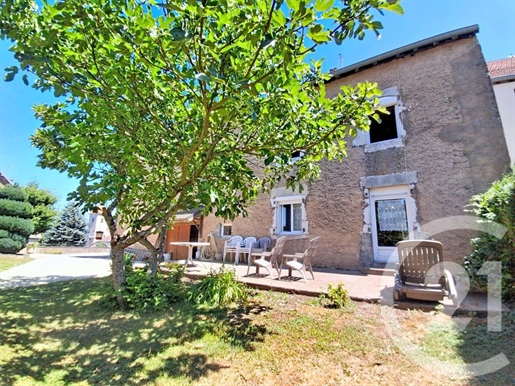 Maison 5 pièces 130 m² · à Vesoul · 130 m² · 99 000 €