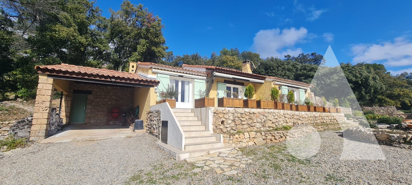 Maison à vendre, 92m², Tourtour