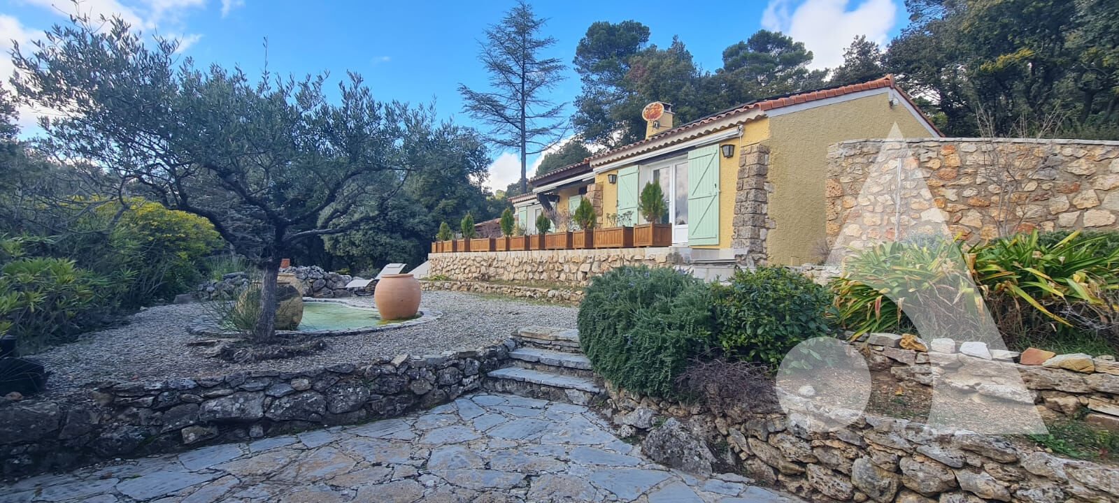Maison à vendre, 92m², Tourtour