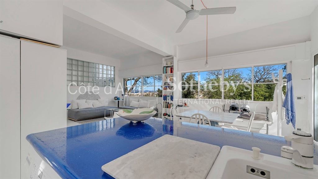 Palais Latitude 43, rare apartment for sale in Saint-Tropez with terrace and panoramic... - Ansicht 4