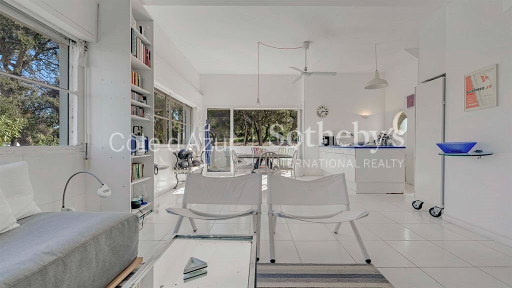 Palais Latitude 43, rare apartment for sale in Saint-Tropez with terrace and panoramic... - Ansicht 5