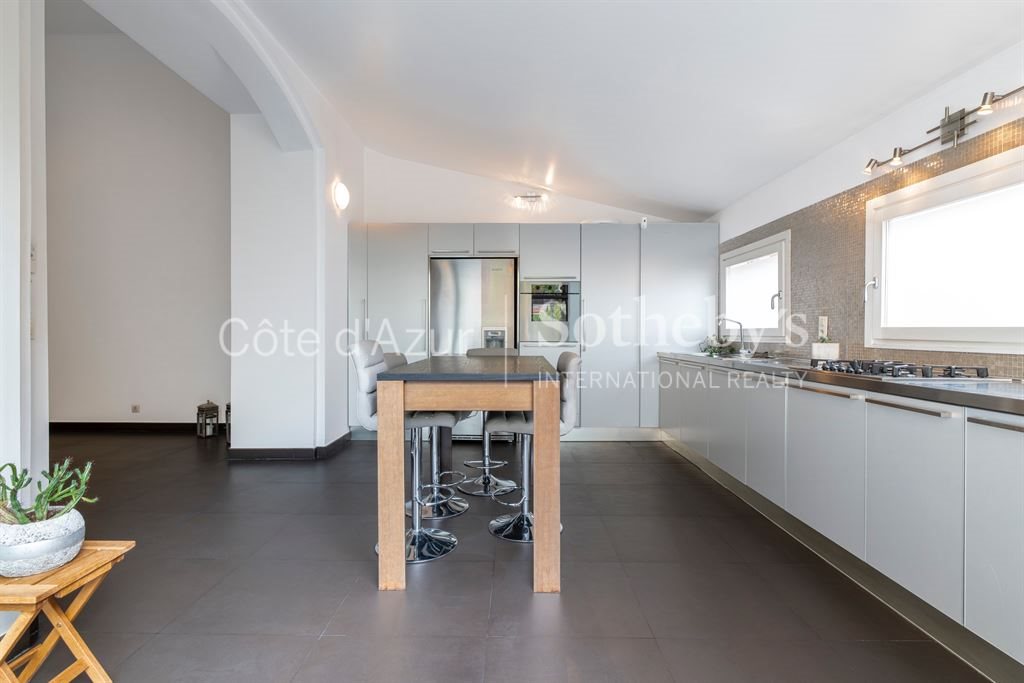 Maison à vendre, 230m², Beausoleil
