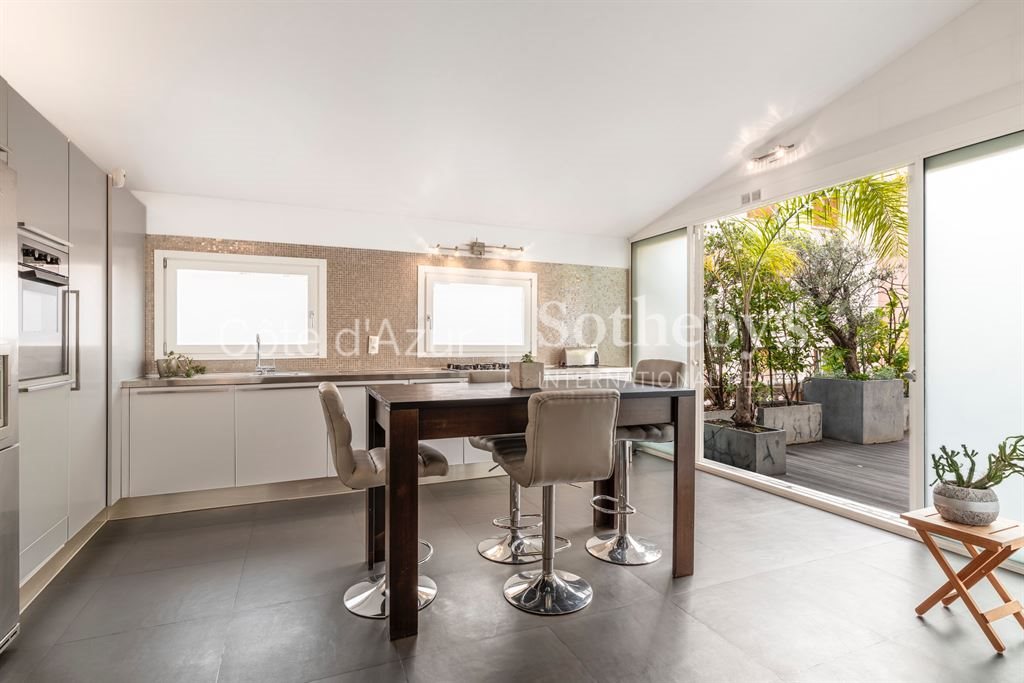 Maison à vendre, 230m², Beausoleil