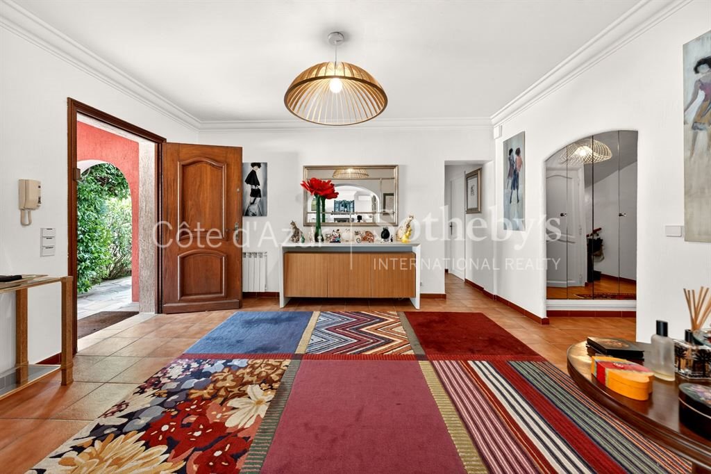 Maison à vendre, 301m², Le Rouret