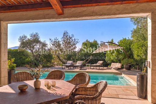 Maison 5 pièces 208 m² · à Cannes · 208 m² · 1 490 000 €