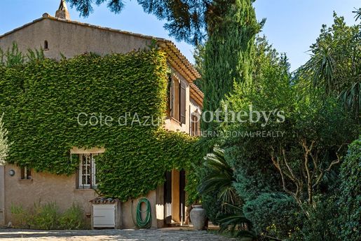 Maison 5 pièces 190 m² · à Saint-Tropez · 190 m² · 3 600 000 €