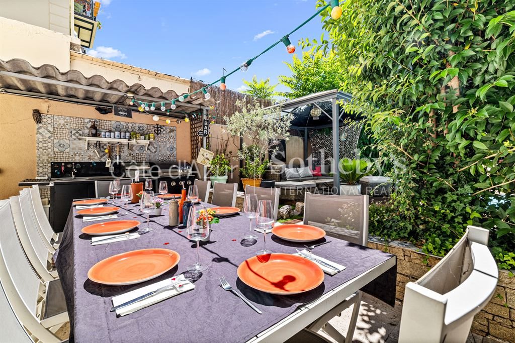 Family villa with pool and independent apartment in Nice Chambrun - Widok 4