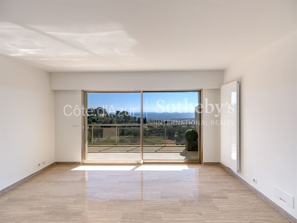 Le Cannet one bedroom apartment panoramic sea view luxury residence pool tennis parking - Plus