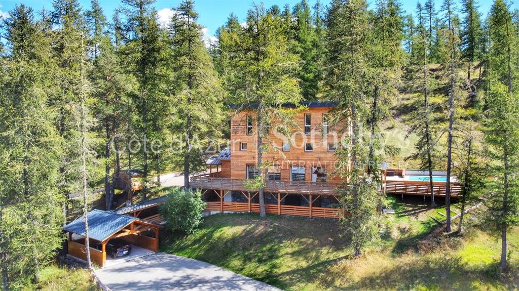 Maison à vendre, 310m², Péone (Valberg)