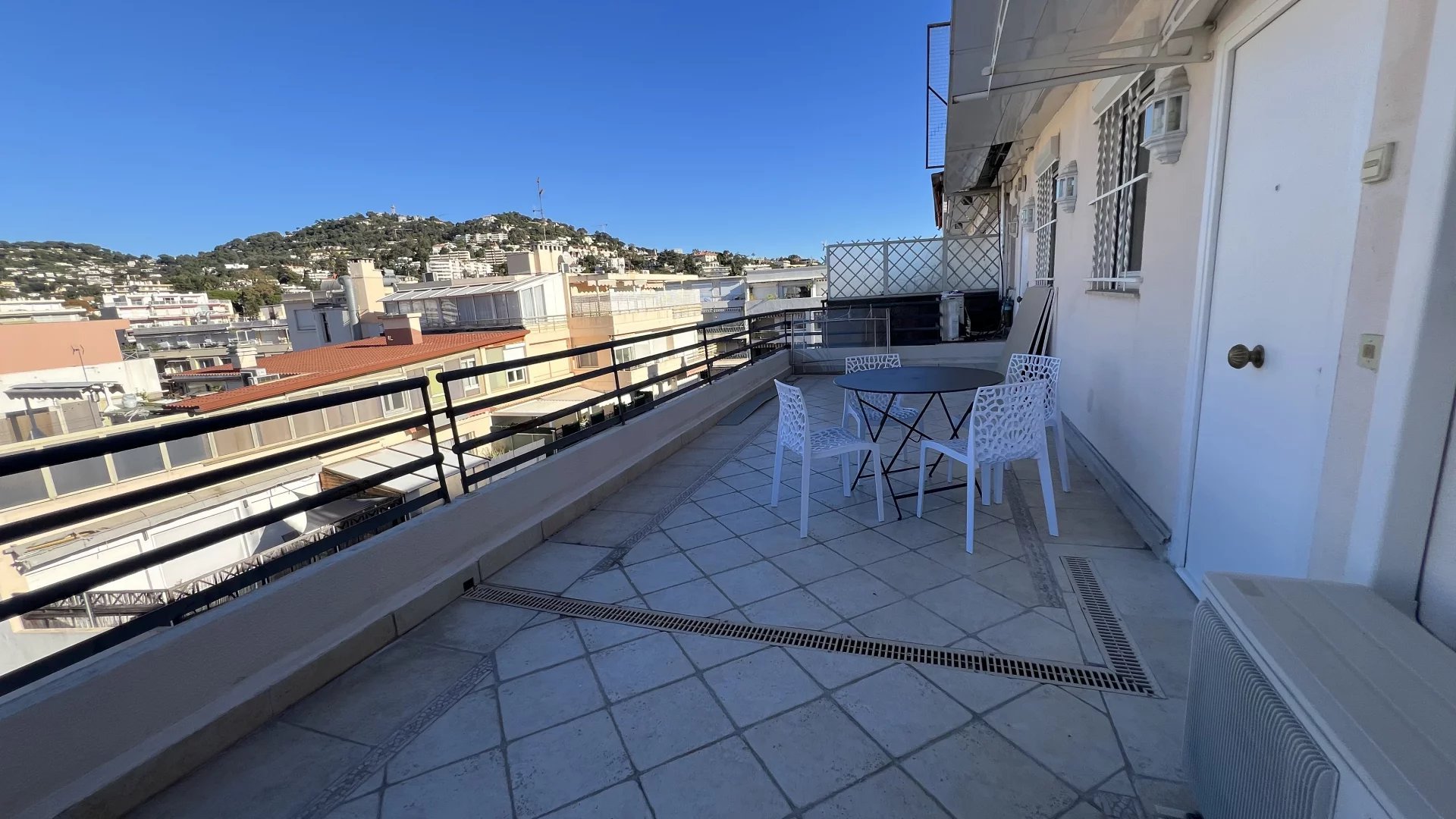 Appartement à louer, 48m², Cannes