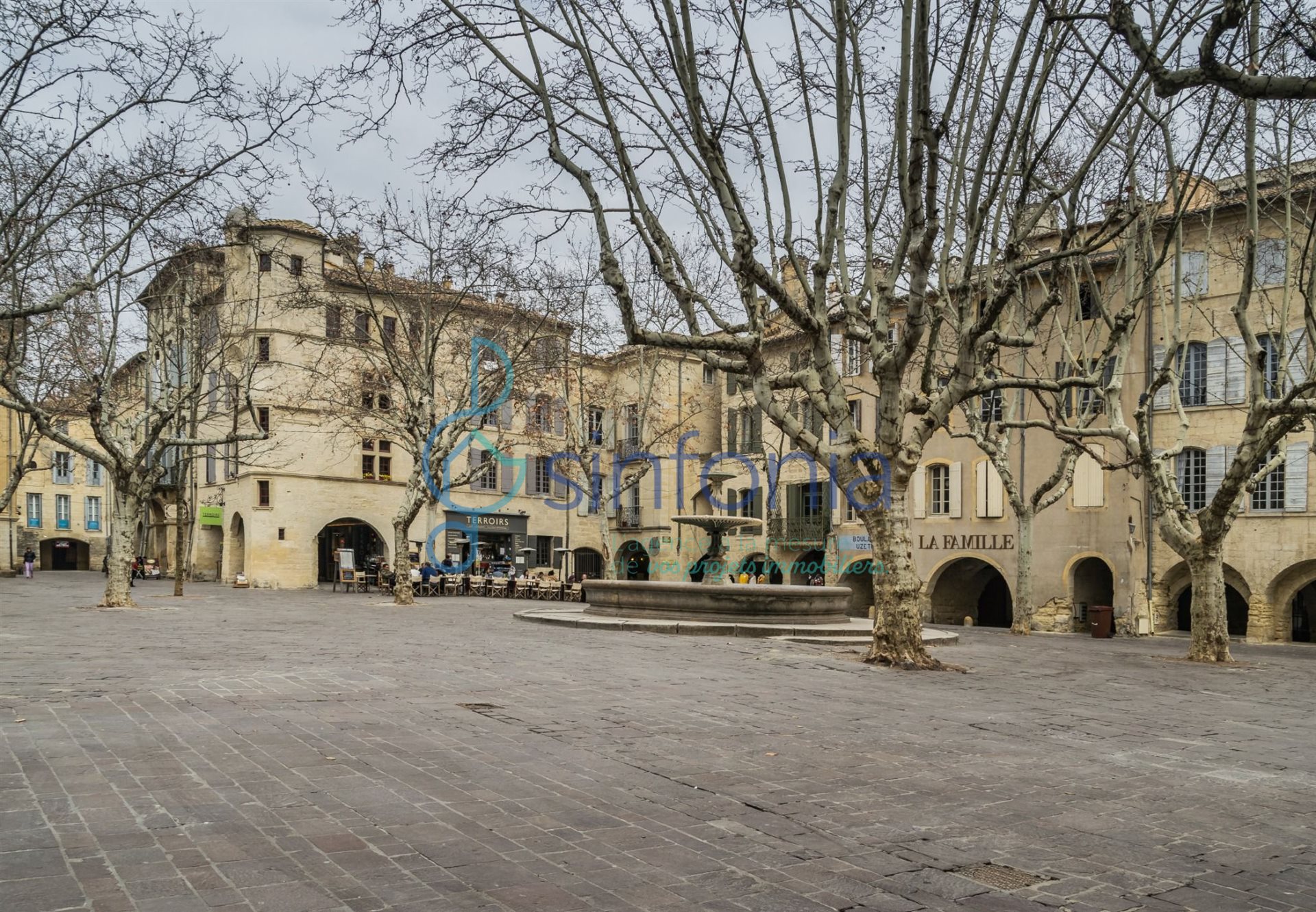 Maison à vendre, 236m², Uzès