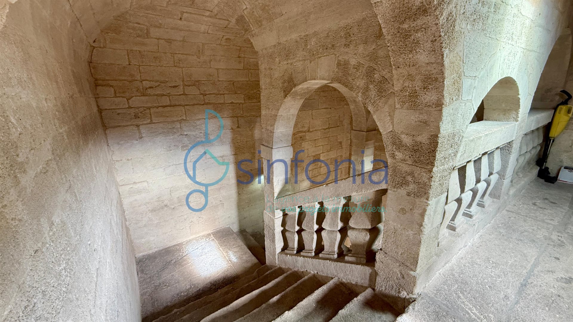 Appartement à vendre, 24m², Uzès