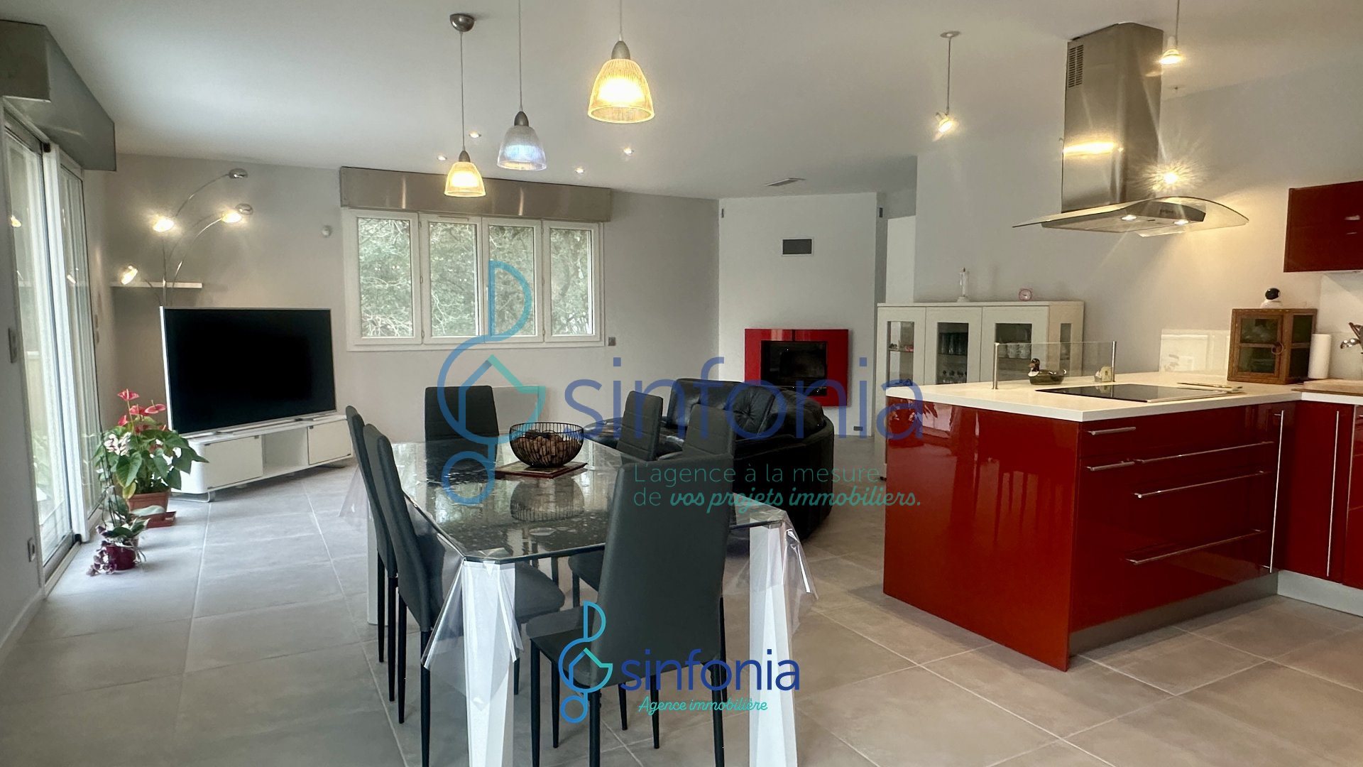 Maison à vendre, 180m², Arpaillargues-et-Aureillac
