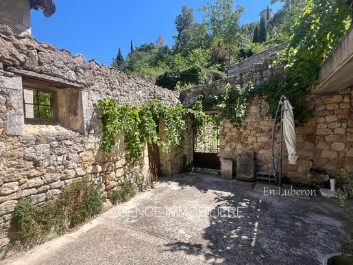 Maison 2 pièces 79 m² · à Oppède · 79 m² · 395 000 €