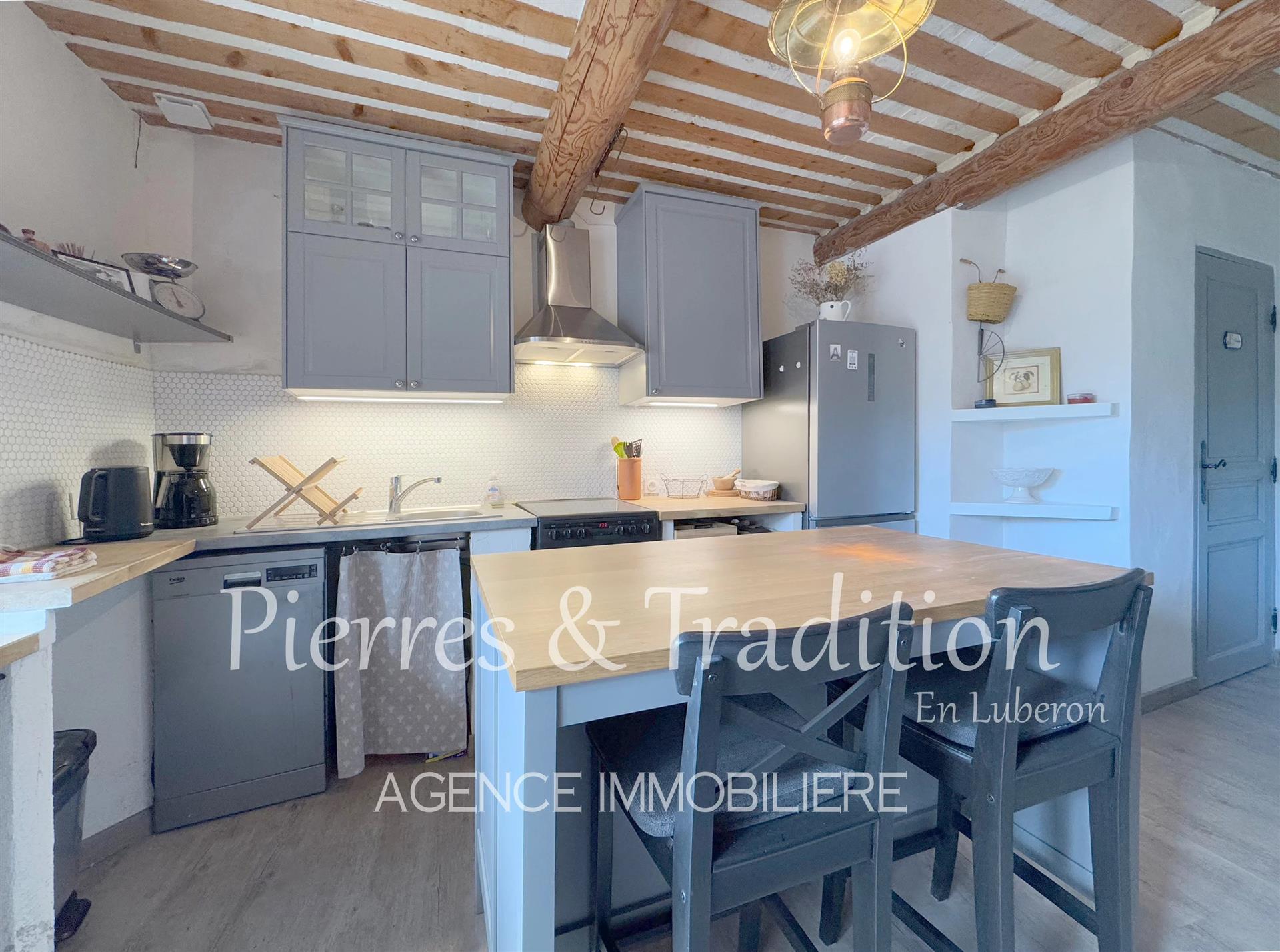 Maison à vendre, 92m², Saint-Martin-de-Castillon