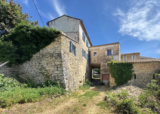 Maison 11 pièces 300 m² · à Apt · 300 m² · 1 000 000 €