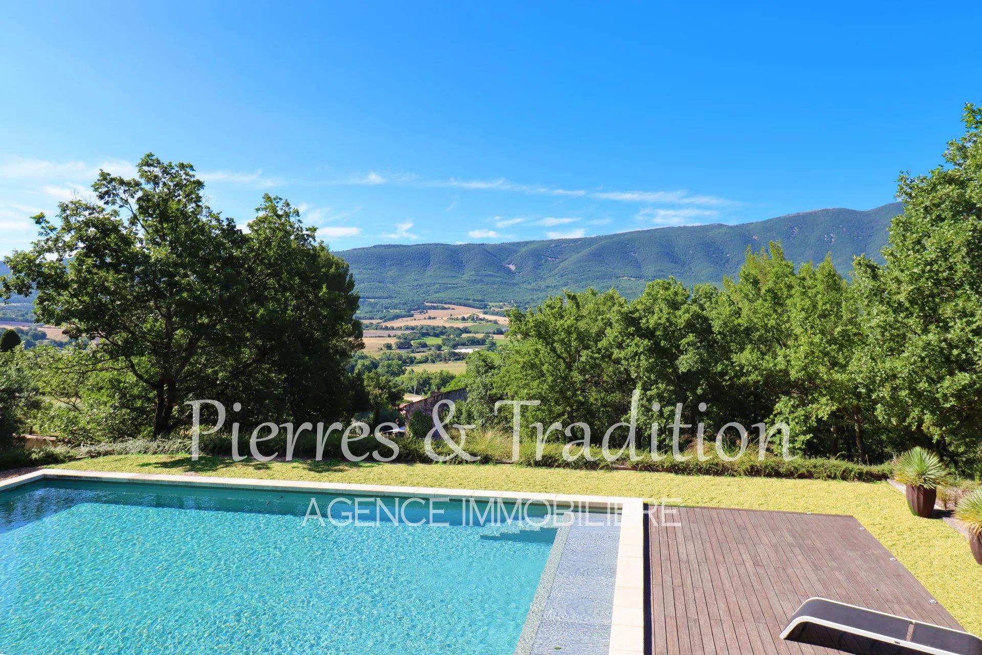 Maison à vendre, 307m², Saint-Martin-de-Castillon