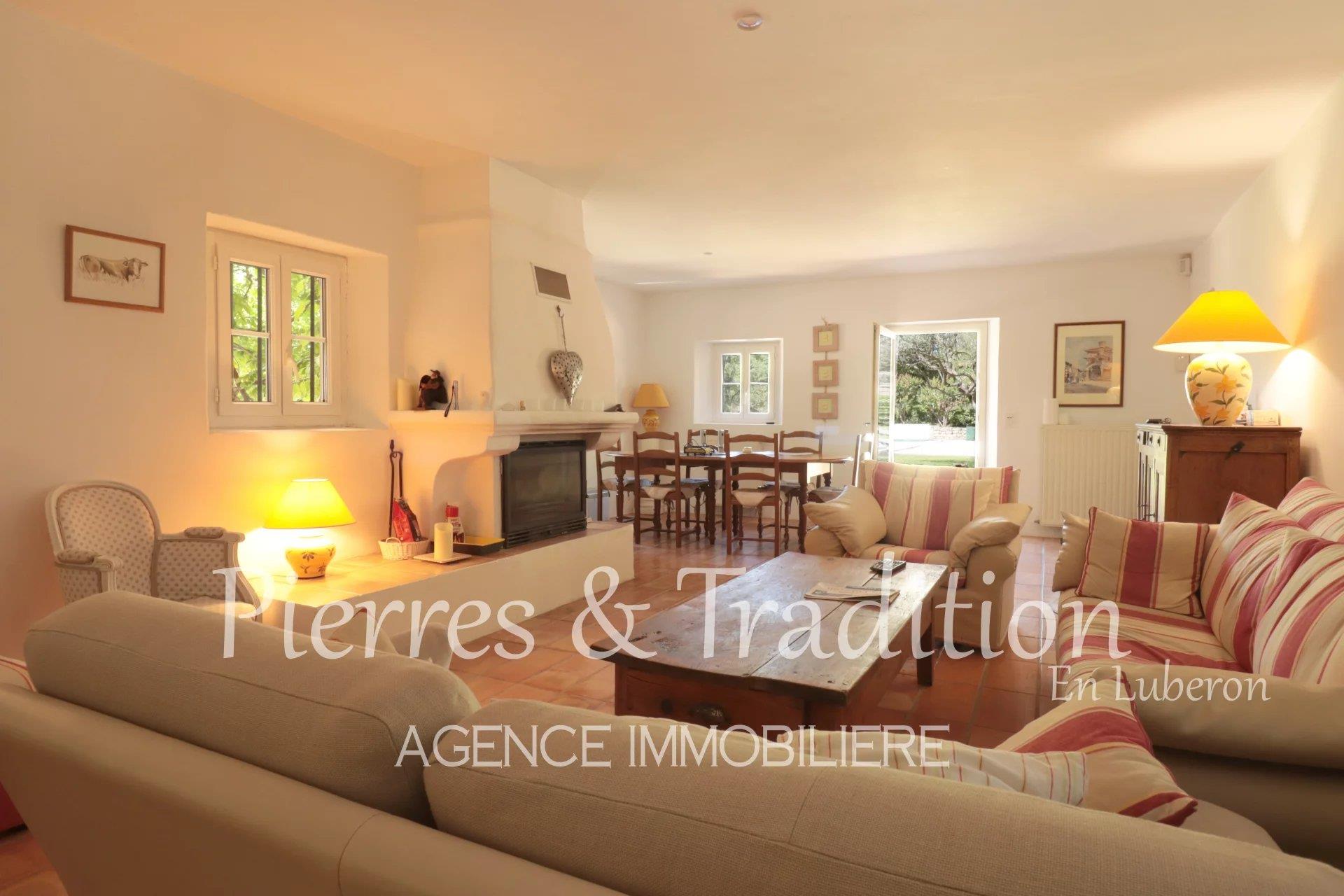 Maison à vendre, 220m², Gordes