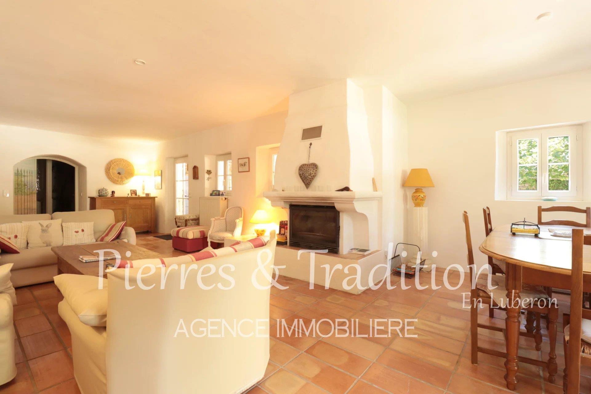 Maison à vendre, 220m², Gordes
