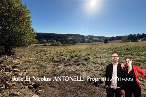 Terrain 1806 m² · à Saint-Just-Malmont · 1 806 m² · 85 000 €