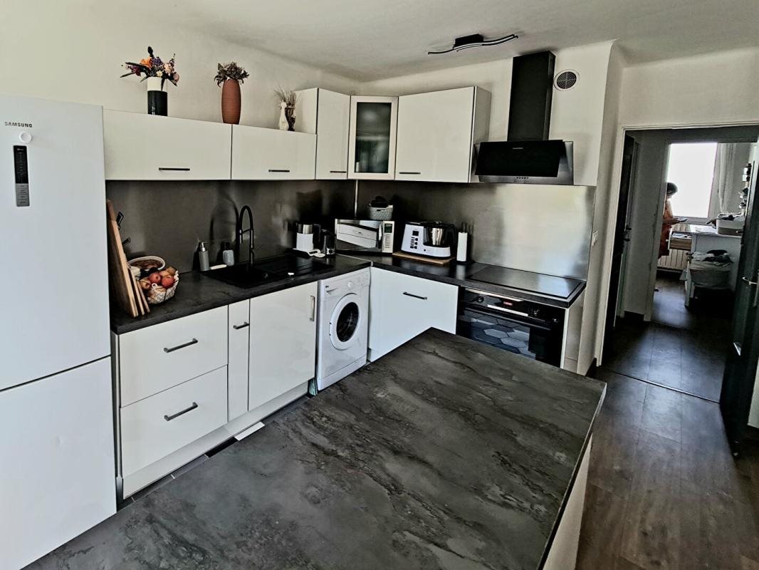 Appartement à vendre, 76m², Alès