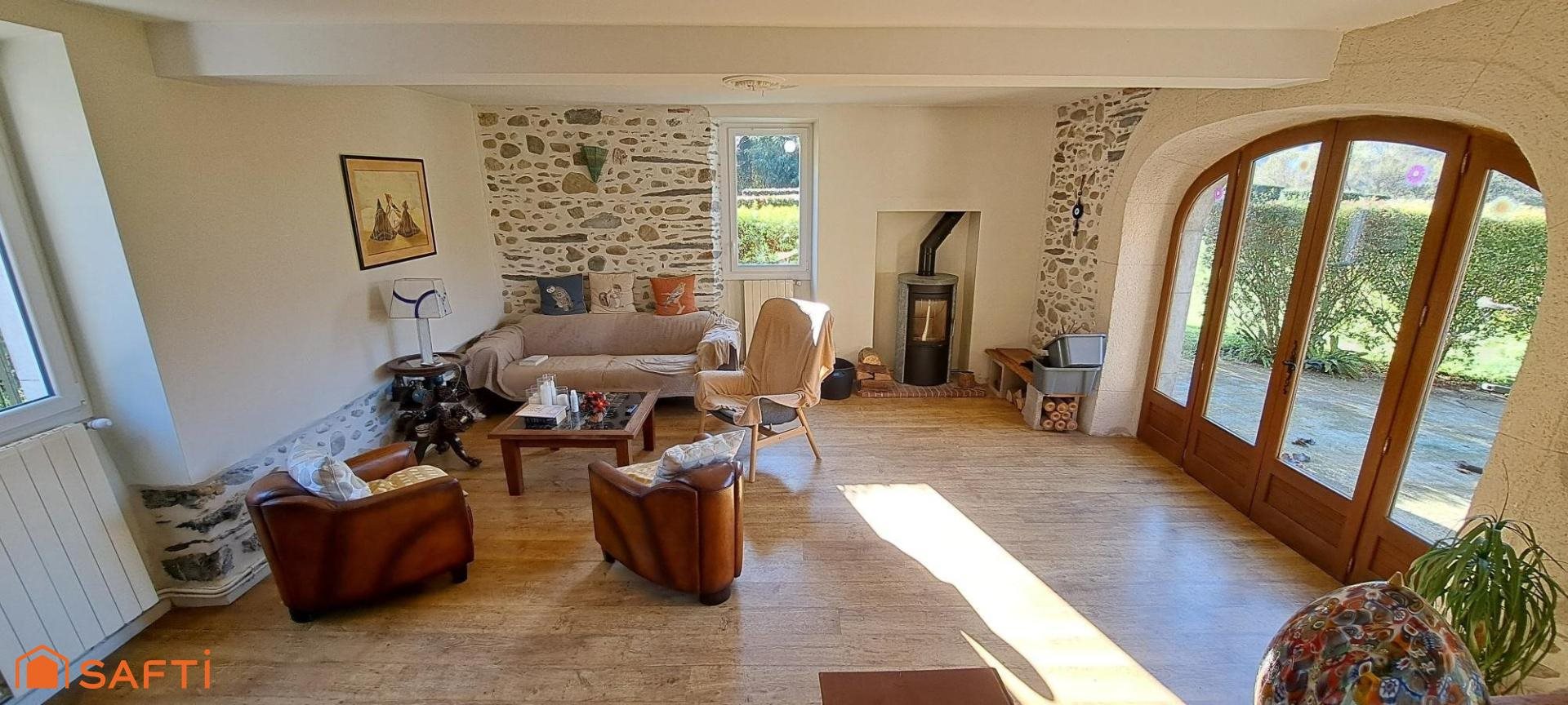 Maison à vendre, 416m², Oloron-Sainte-Marie
