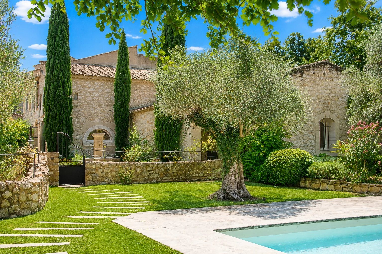 Maison à vendre, 319m², Eygalières