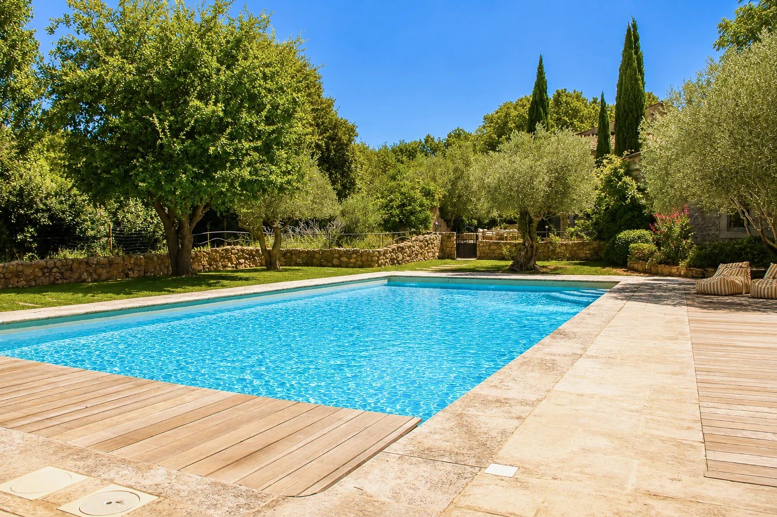 Maison à vendre, 319m², Eygalières