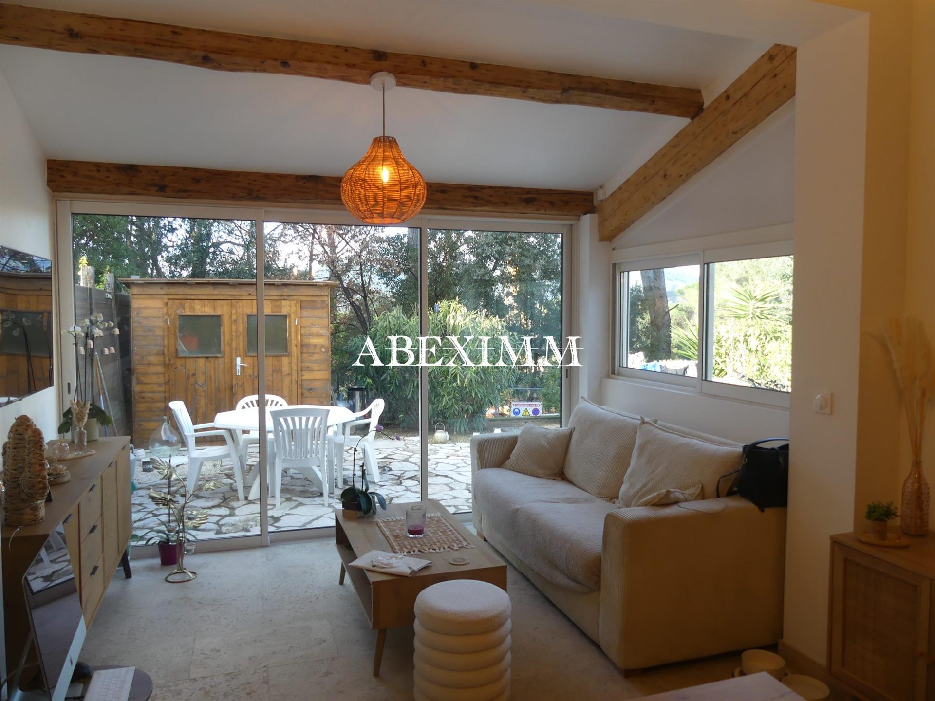 Maison à vendre, 43m², Gassin