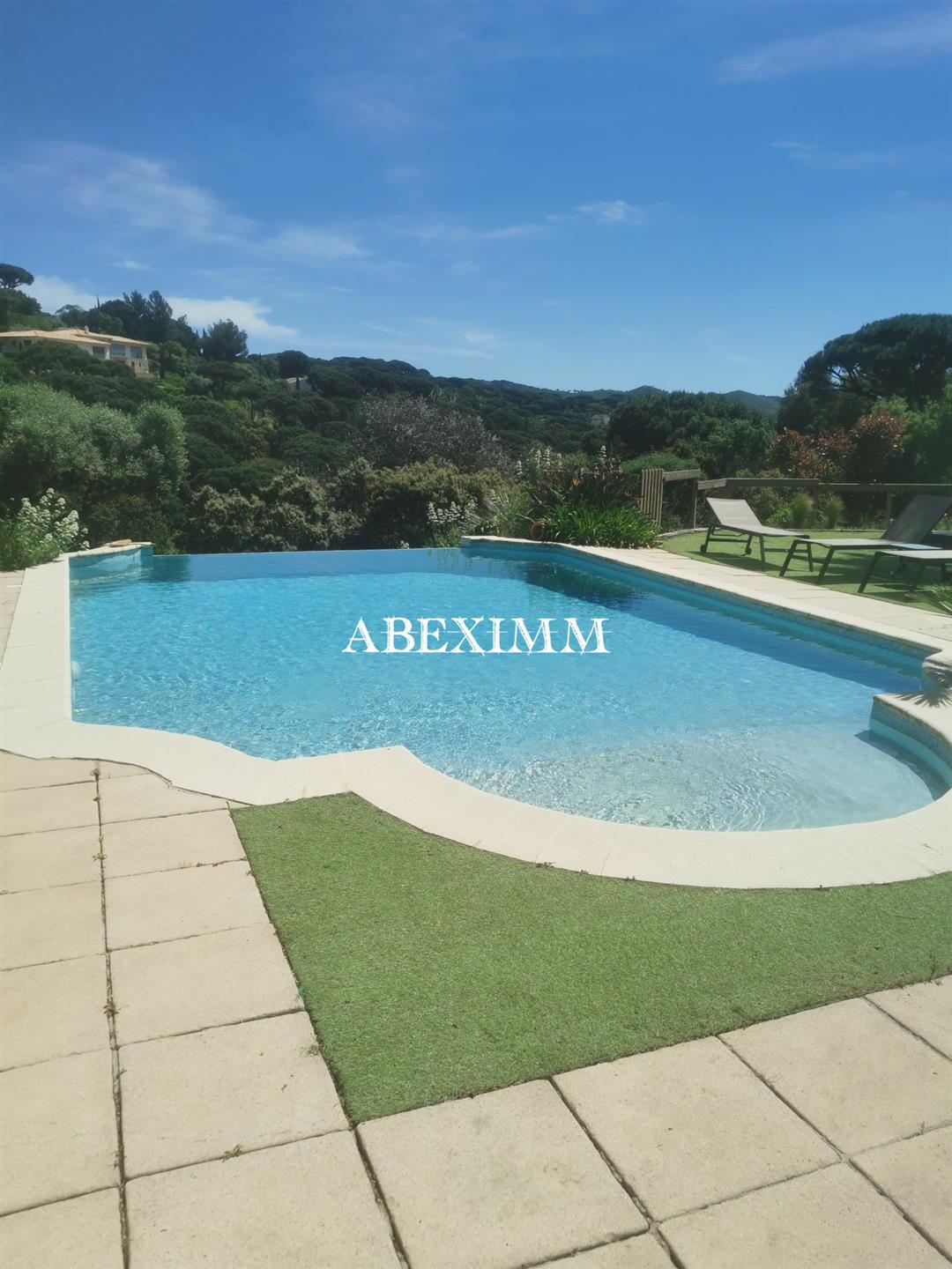 Maison à vendre, 180m², La Croix-Valmer