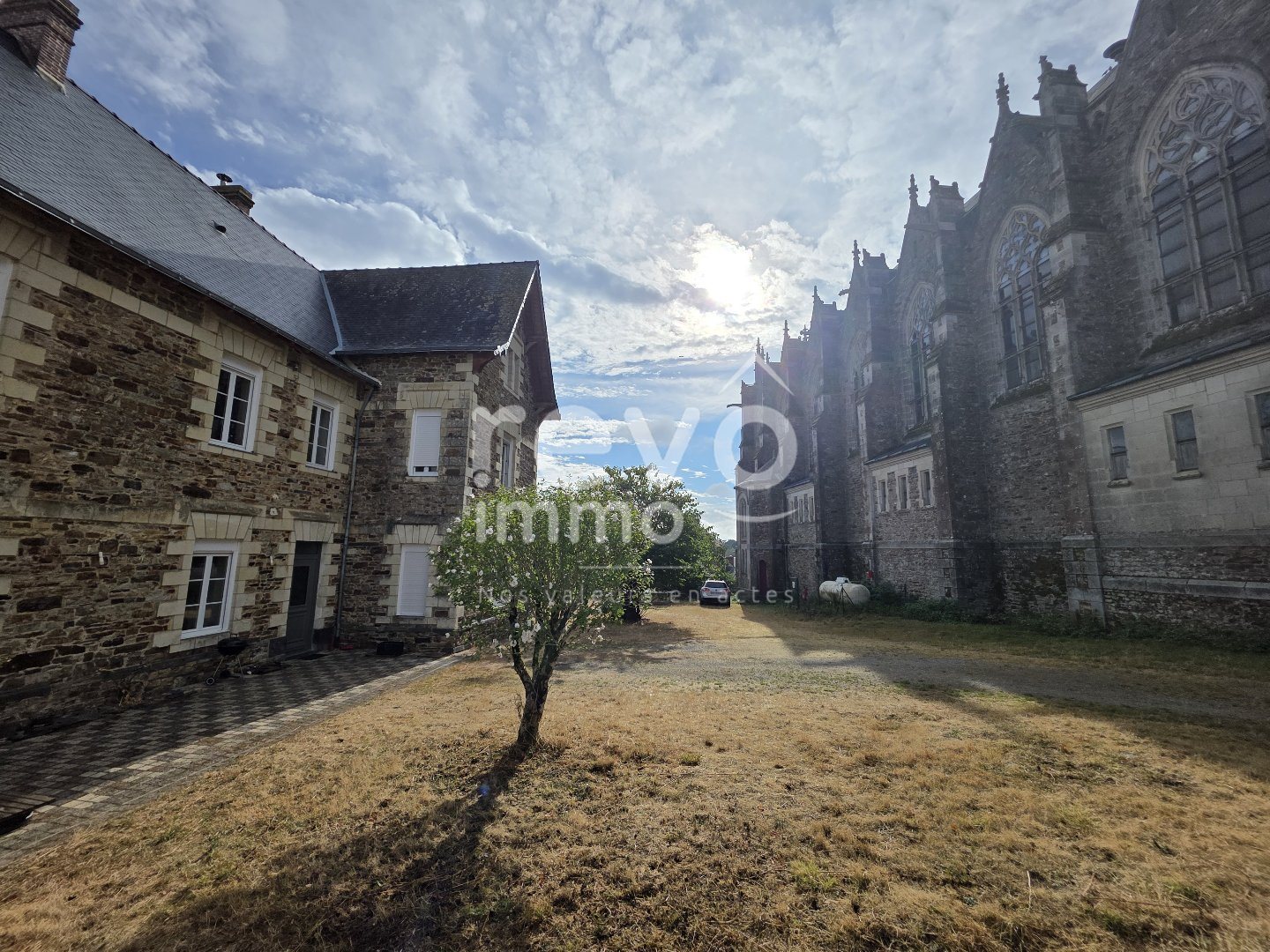 Maison à vendre, 191m², Saint-Julien-de-Vouvantes