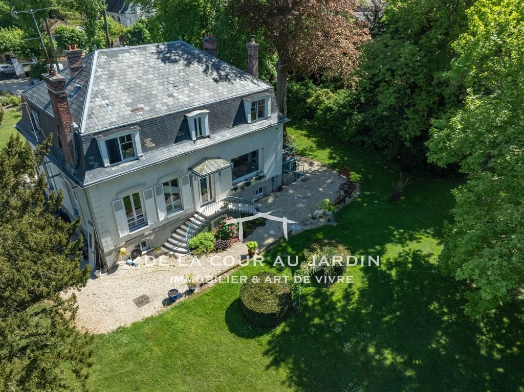 Maison à vendre, 244m², Germigny-l'Evêque