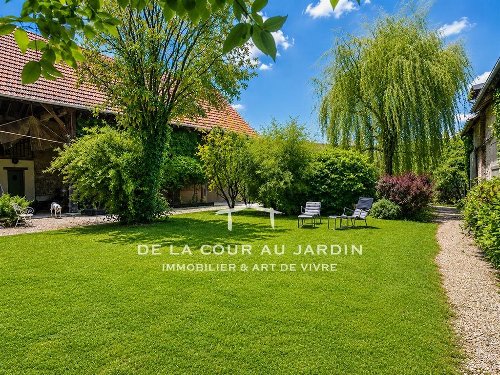 Maison à vendre, 240m², Cerneux