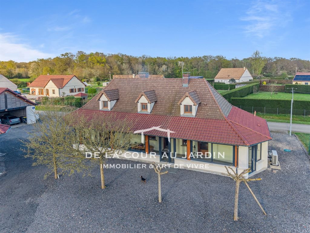 Maison à vendre, 195m², Saint-Christophe-en-Bresse