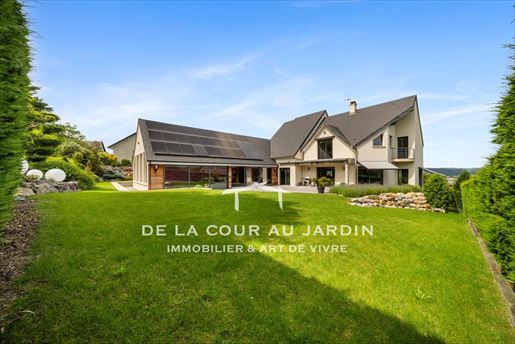 Maison 8 pièces 407 m² · à Velars-sur-Ouche · 407 m² · 1 150 000 €